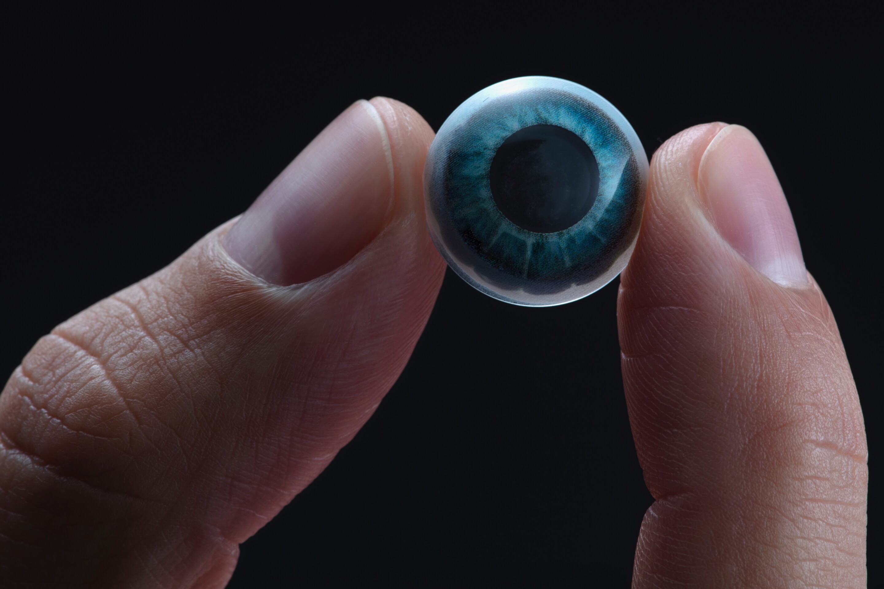 Augmented reality contact lens is making its way toward production